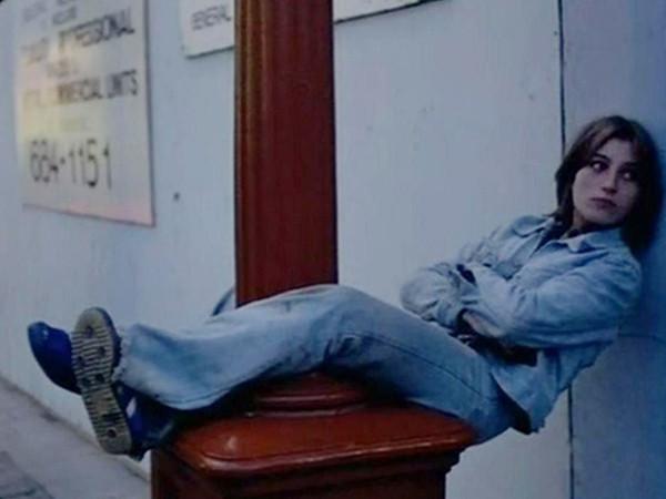 FILM / OUT OF THE BLUE